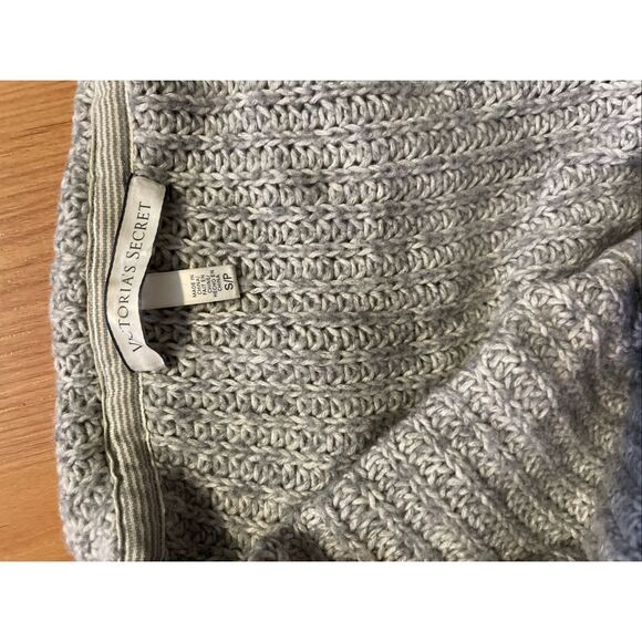 Victoria Secret Cowl Cardigan Sweater Grey Cozy Women’s Size Small - Picture 2 of 3